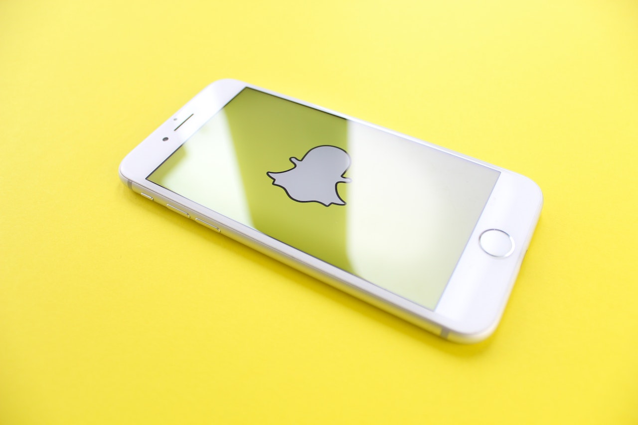 Yellow Heart on Snapchat